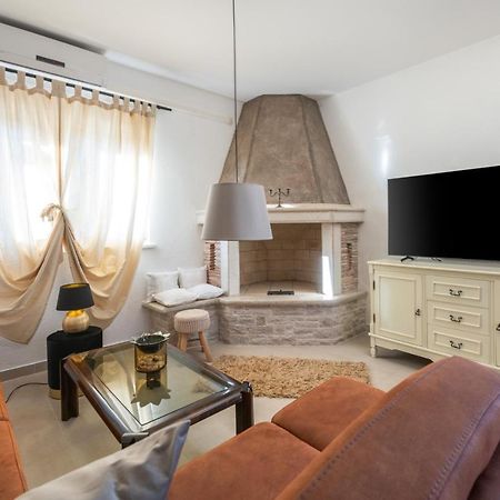 Villa Daniel Пула Экстерьер фото