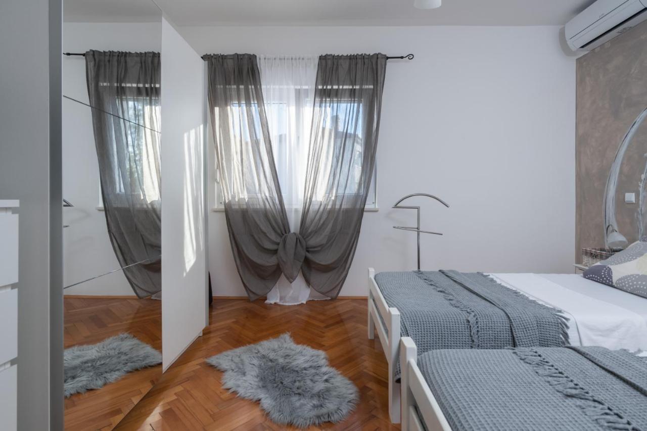 Villa Daniel Пула Экстерьер фото